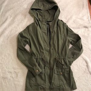 army green parka jacket